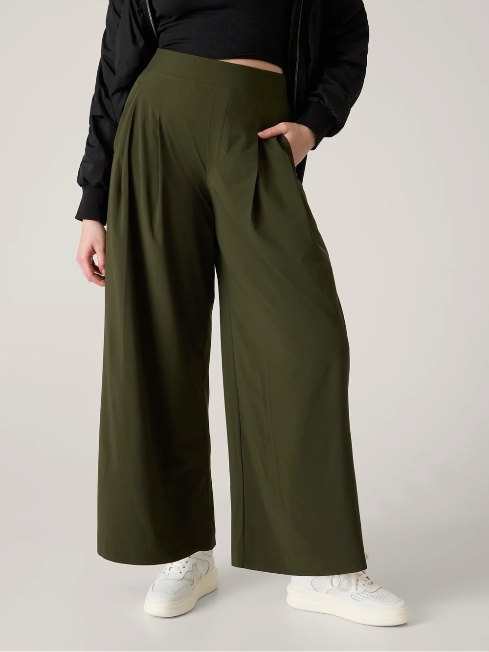 Athleta Brooklyn Heights Pleated Wide Leg Pant (Olive Green)